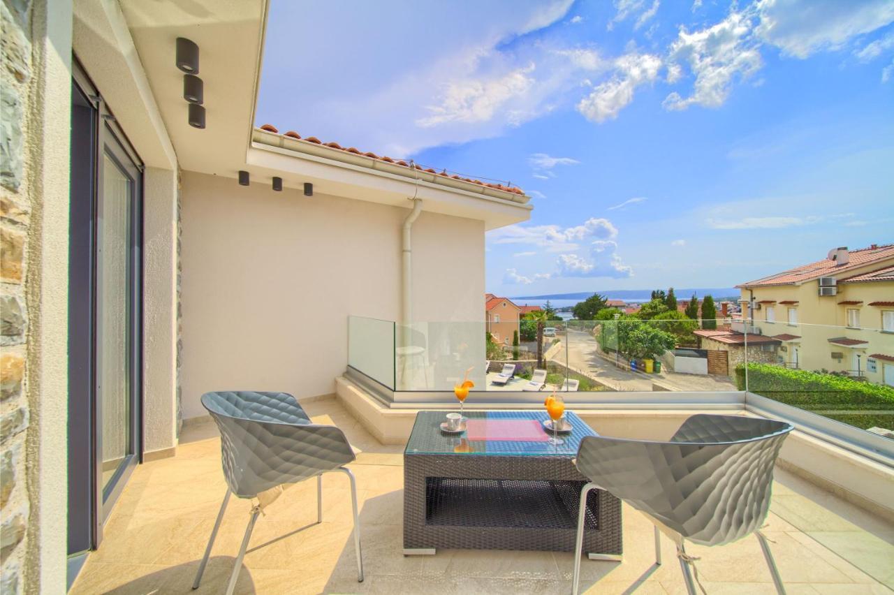 Ela - Town Krk Villa *