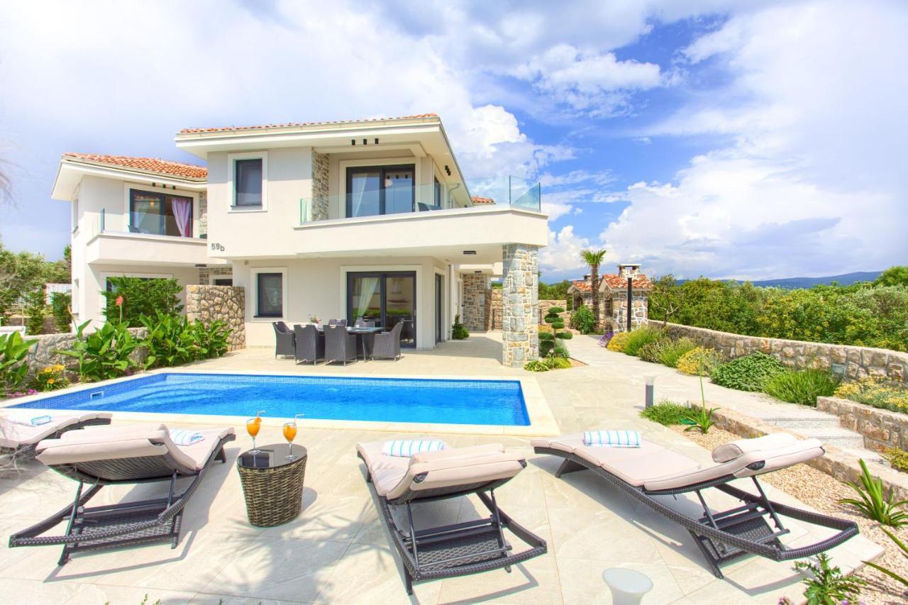 Ela - Town Krk Villa