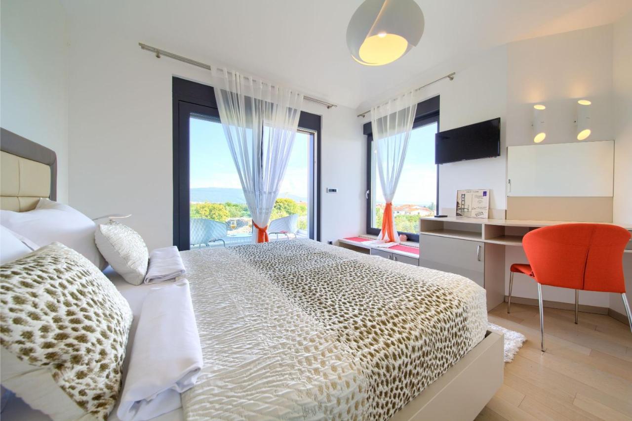 Ela - Town Krk Villa
